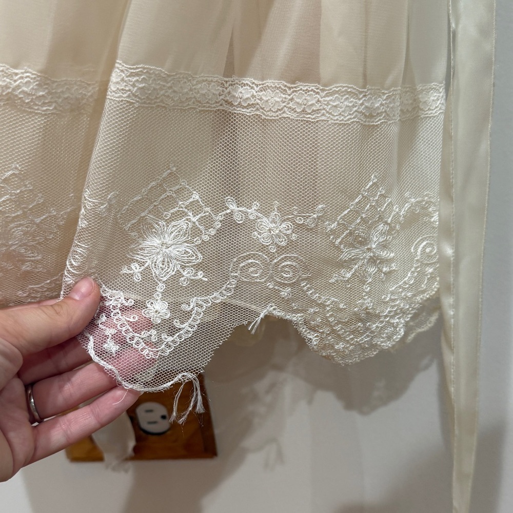 VTG Neiman Marcus Lace Chiffon Midi Maxi Dress XS Ivory Cream High‎ Neck Bridal - Picture 4 of 16